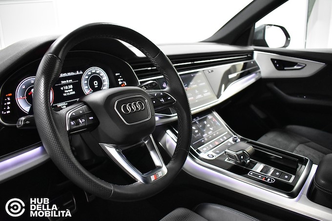 AUDI Q8 50 TDI 286 CV quattro tiptronic